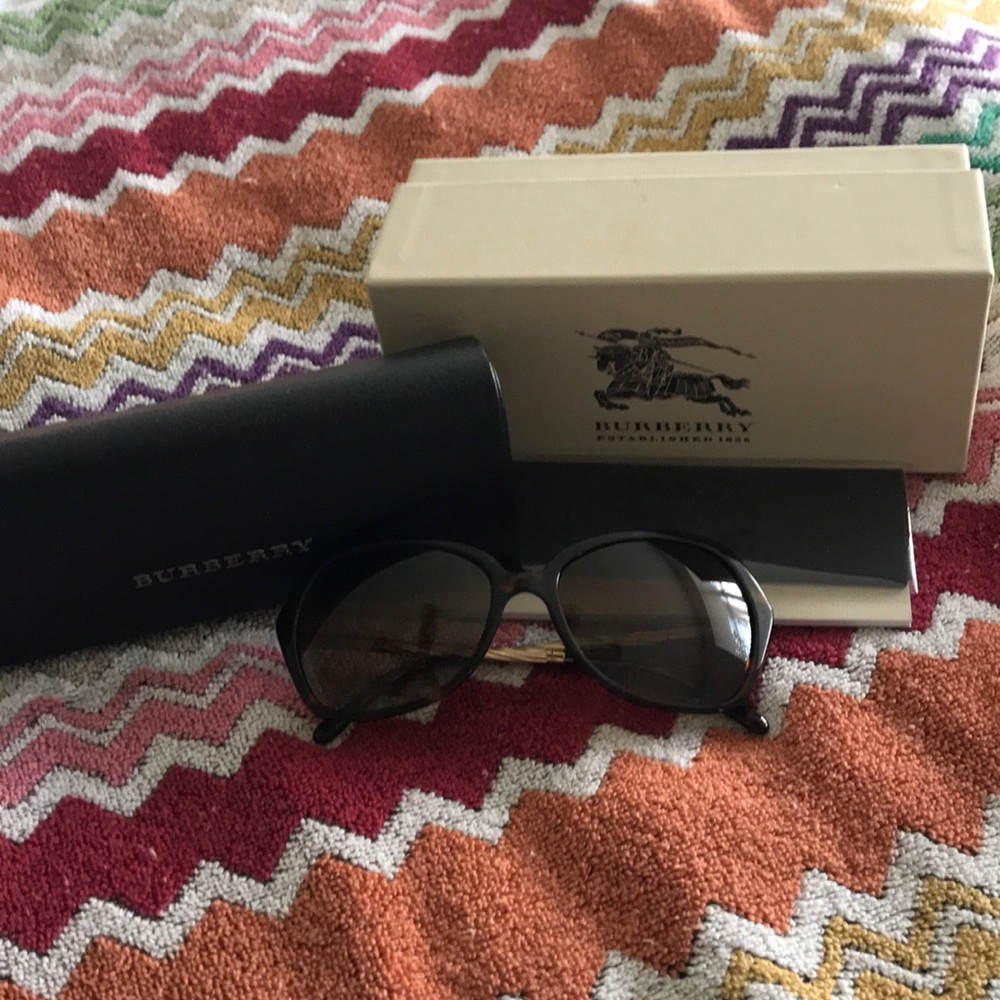 Burberry Sunglasses